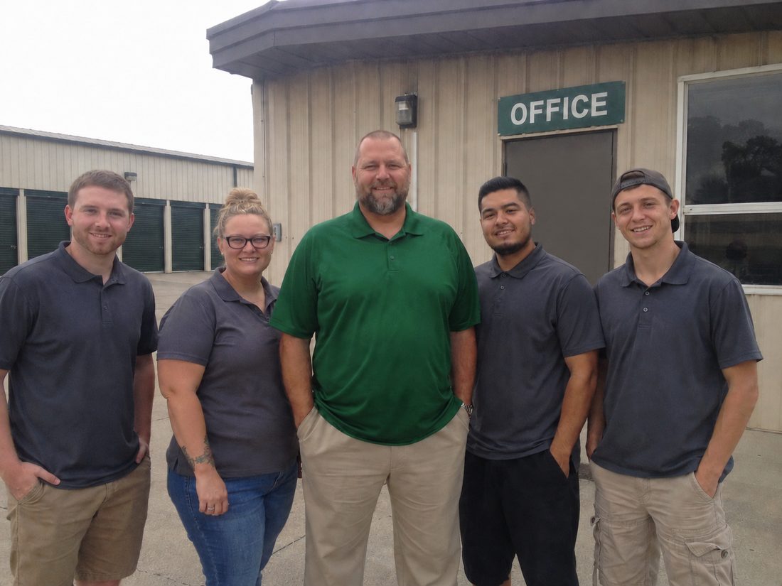 Pest control professionals in Novi, MI